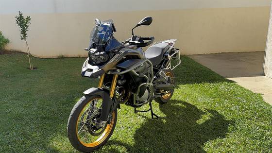 BMW F 850 GS ADVENTURE PREMIUM BMW F 850 GS ADVENTURE PREMIUM